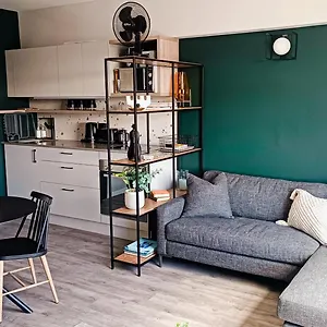 Apartment New Boston, Bellville